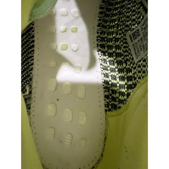 Adidas Yeezy Boost 350 V2 Yeezreel FW5191 Size 9.5 Non-Reflective Green Black main image 6